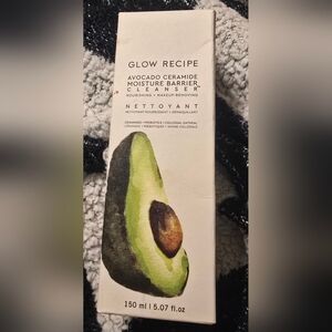 Glow Recipe Avocado Ceramide Moisture Barrier Cleanser